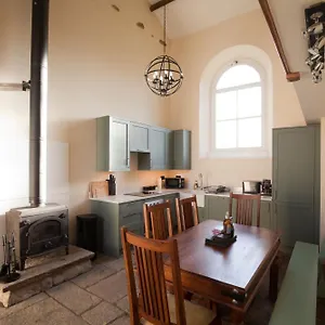 Holiday home Cautley Chapel