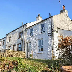 Holiday home Howgill